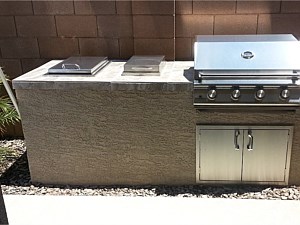 Outdoor Kitchen